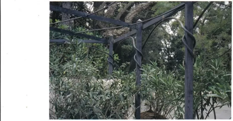 Pergola en fer, Hyères, Le Fer Chez Soi